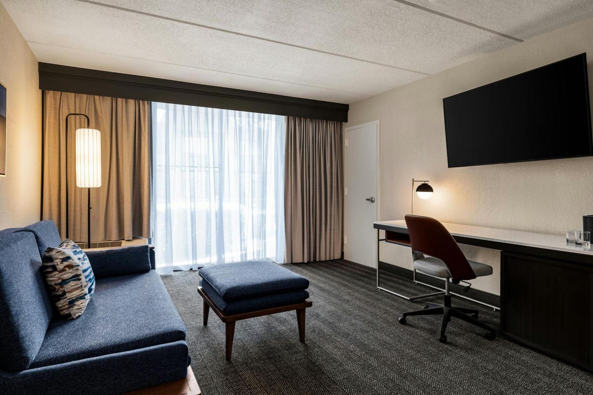 Courtyard Atlanta Northlake Tucker Eksteriør billede