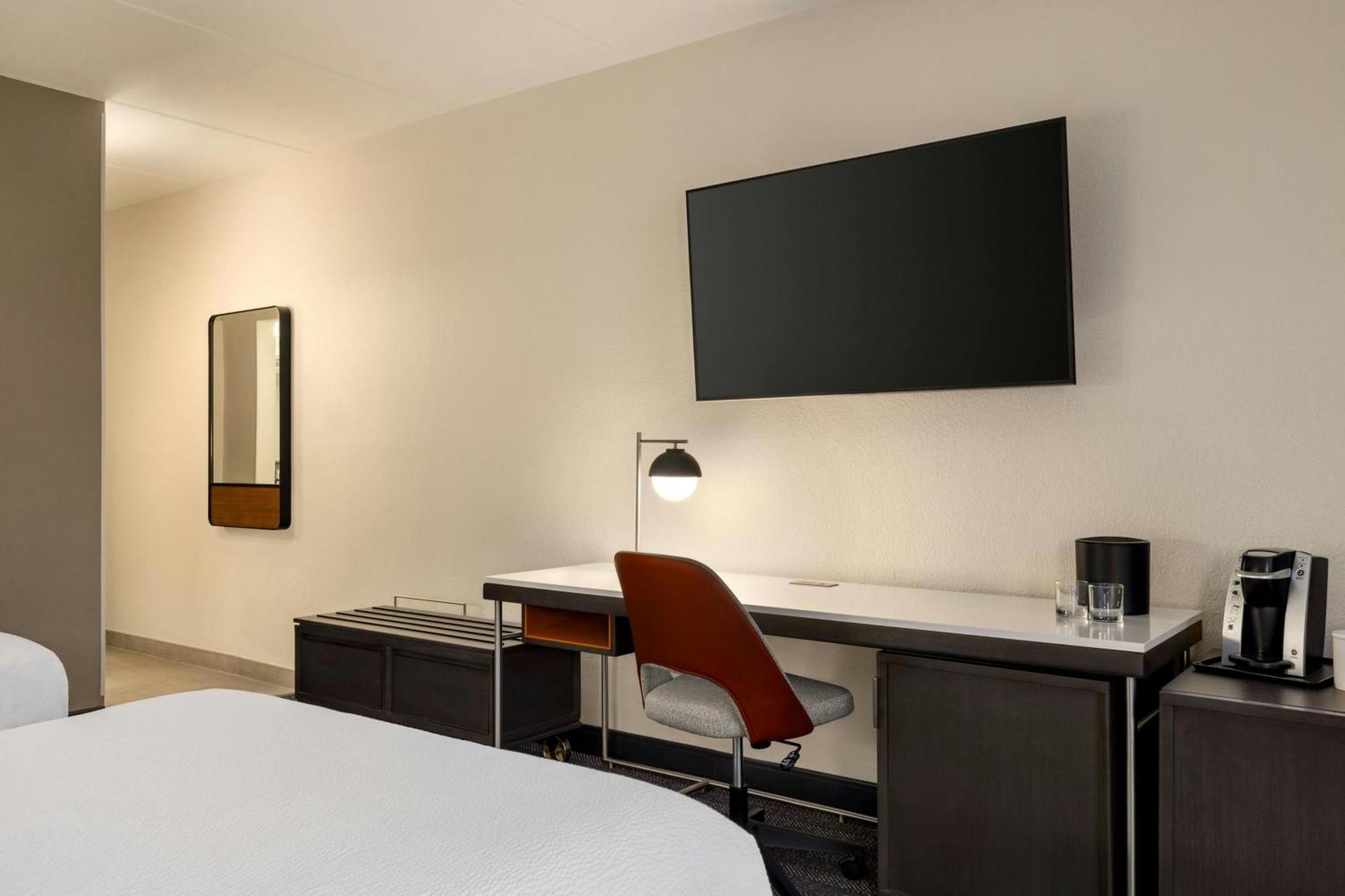 Courtyard Atlanta Northlake Tucker Eksteriør billede