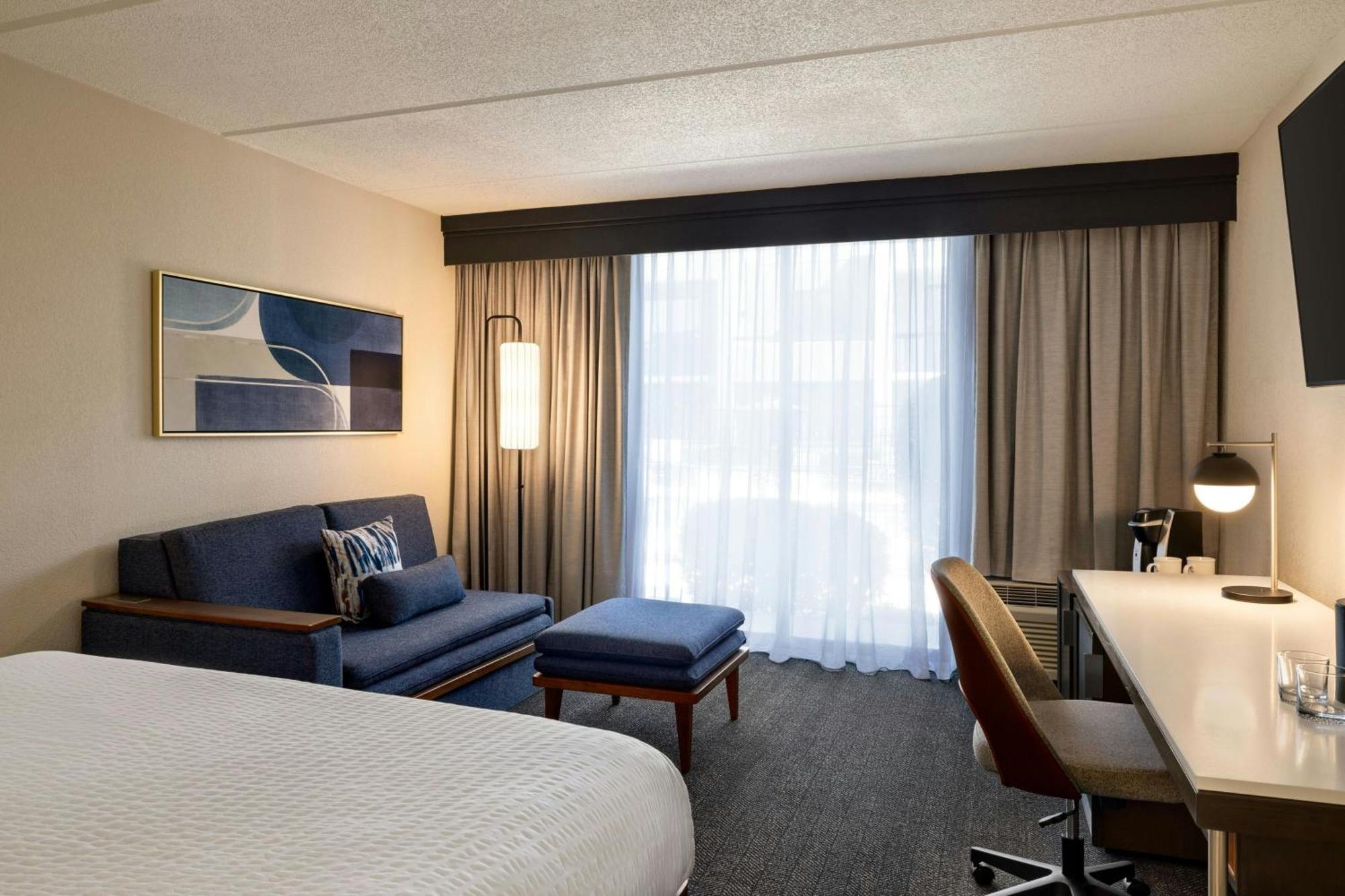 Courtyard Atlanta Northlake Tucker Eksteriør billede