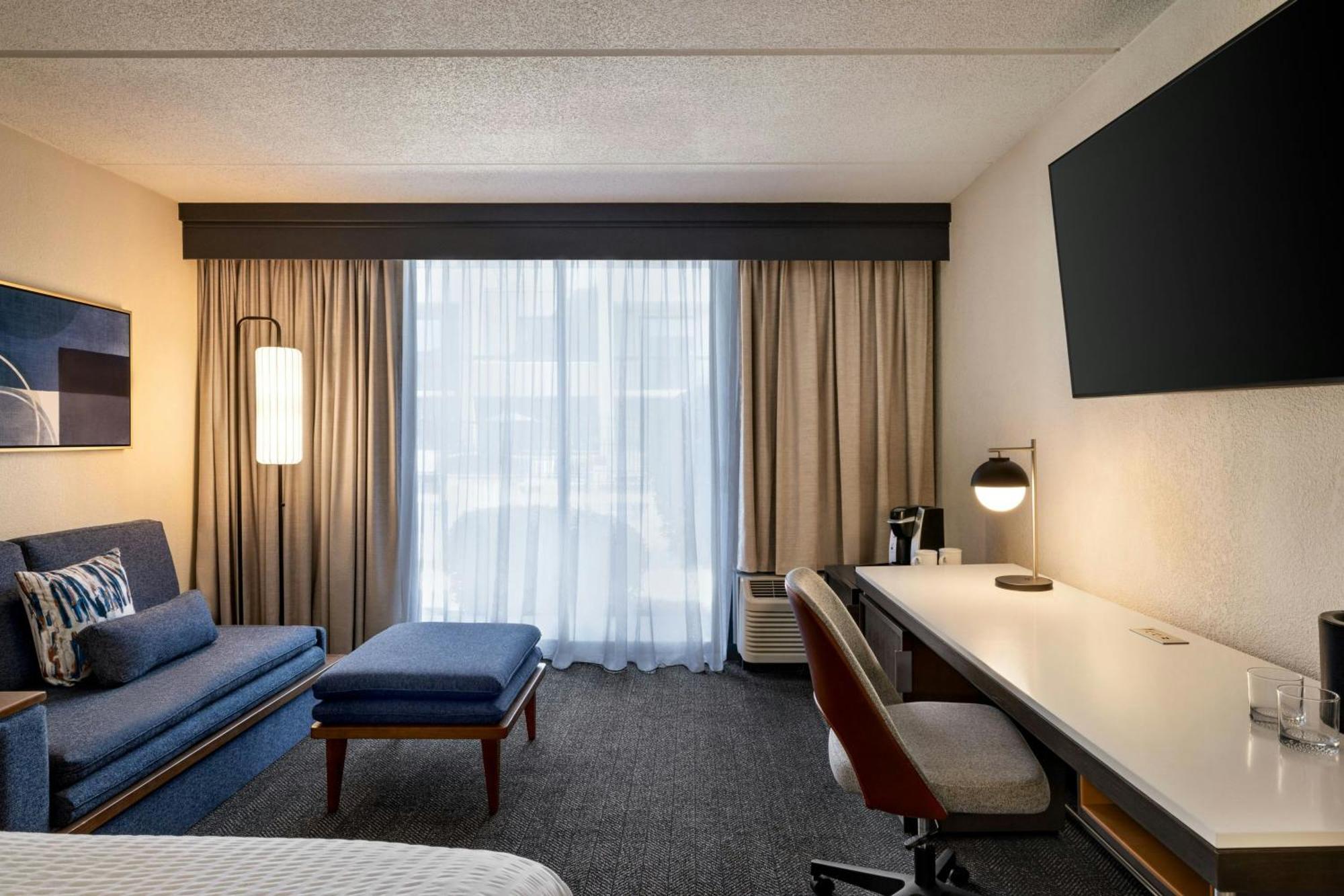 Courtyard Atlanta Northlake Tucker Eksteriør billede